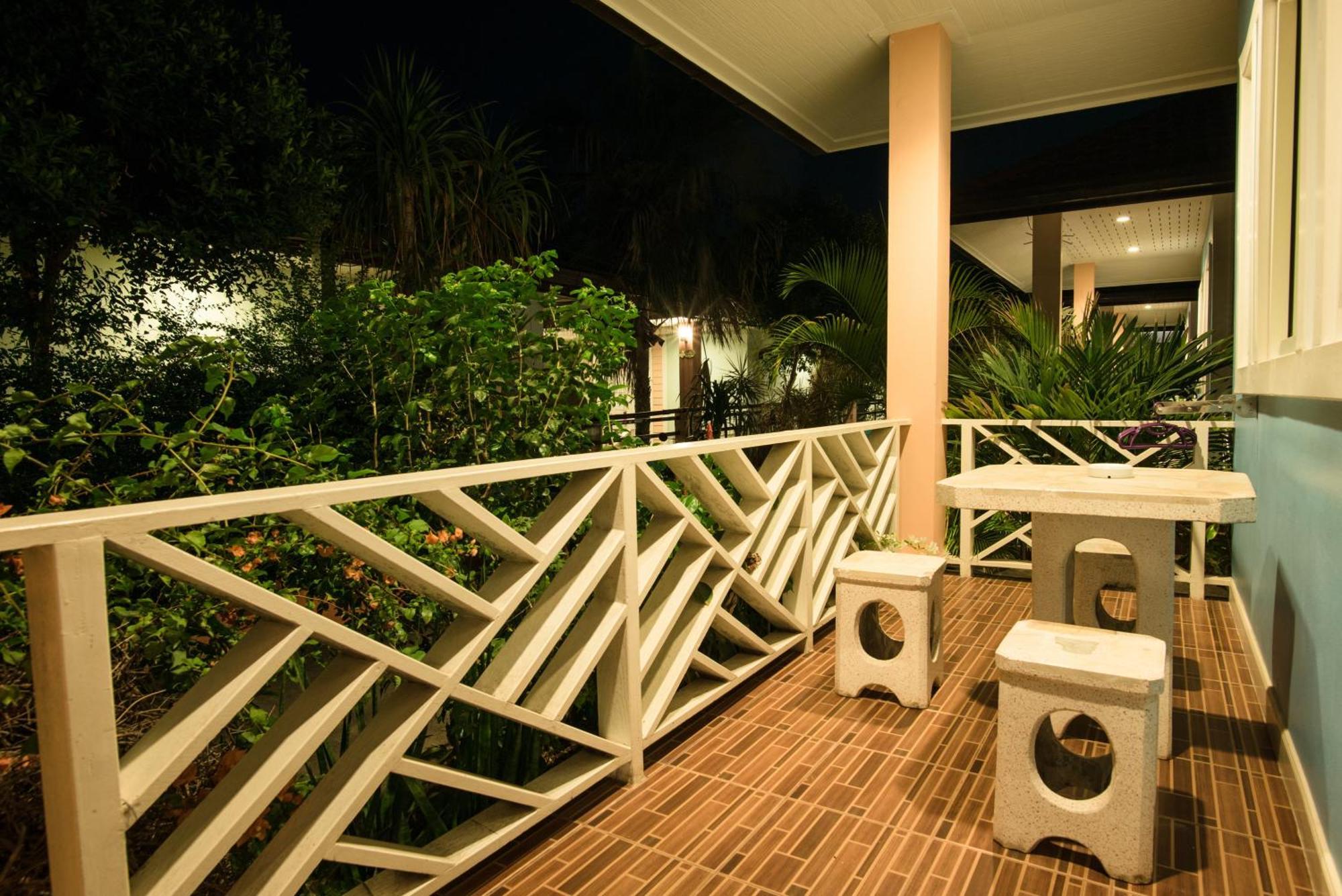 Lareena Resort Koh Larn Pattaya Екстер'єр фото